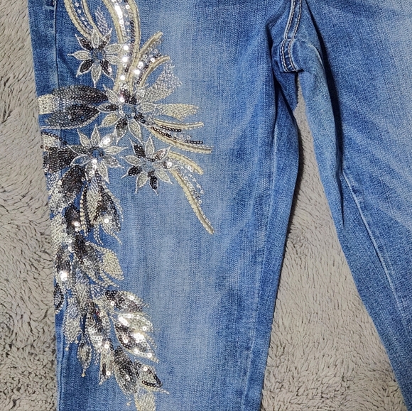 Blue Bebe embroidered sequin low rise skinny jeans-Size 29 - Picture 3 of 5